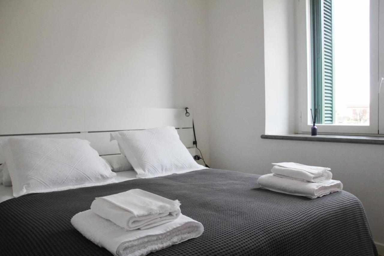 Waterfront Balcony I Grani 1 Resort Style Suite Livorno Exterior photo